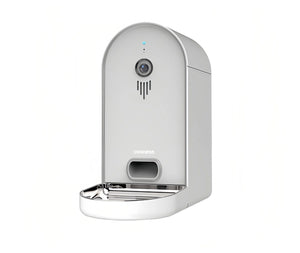 White Dogness 6 L smart camera feeder with HD lens, Wi-Fi connectivity, and stainless-steel bowl for cats and dogs.