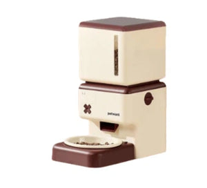 Petwant retro Wi-Fi pet feeder in cream and brown color — a vintage-inspired automatic pet food dispenser with sleek design, digital control panel, and built-in bowl for cats and dogs